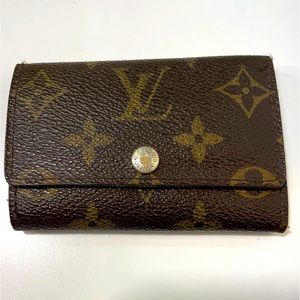 Louis Vuitton key case